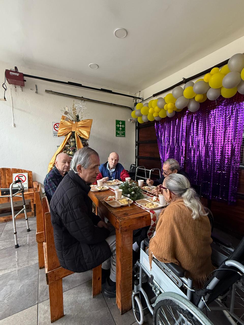 Comedor - Celebración con residentes